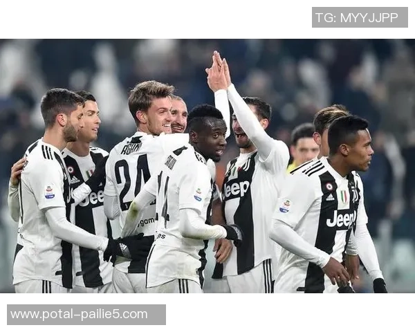 尤文图斯对阵AC米兰精彩比赛视频回顾与精彩瞬间分析